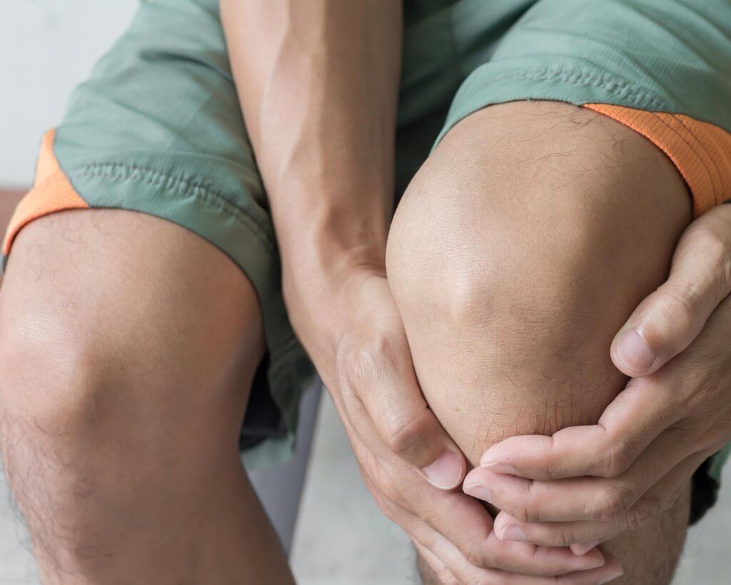 Signs That You May Need a Knee Brace - LiveWell Health and