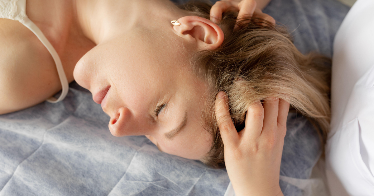 Osteopathy on neck and head
