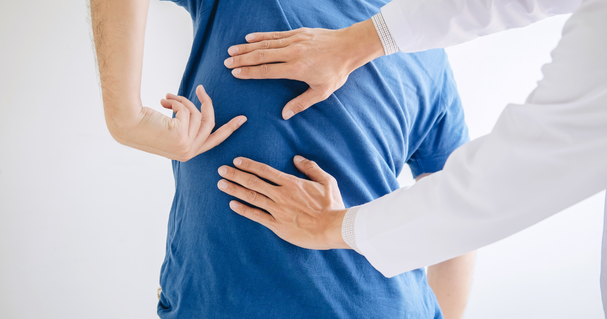 Mid back curvature chiropractic care